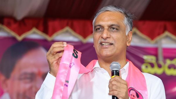 బడేమియా.. చోటేమియా అంటూ కాంగ్రెస్, బీజేపీలపై హరీశ్ రావు సెటైర్లు