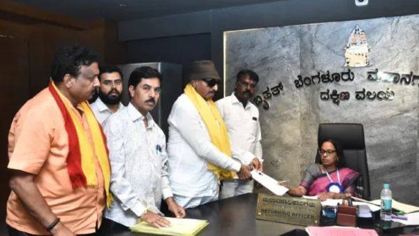 ఫైర్ బ్రాండ్ ఎంపీకి ఫైర్ బ్రాండ్ మాస్ లీడర్ పోటీ, మధ్యలో సౌమ్యా రెడ్డి, సౌత్ లో వాస్తు సరిపోయింది !