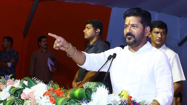 లైసెన్స్ రద్దు చేస్తాం: ట్రేడర్లకు సీఎం రేవంత్ హెచ్చరిక