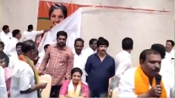 టీడీపీ- బీజేపీ వాదులాట: పురంధేశ్వరి కళ్ల ముందే..