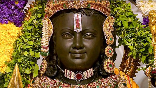 అయోధ్య ఆలయంలో తొలి శ్రీరామ నవమి.. అయోధ్యకు రావద్దని ట్రస్ట్ విజ్ఞప్తి.. ఎందుకంటే