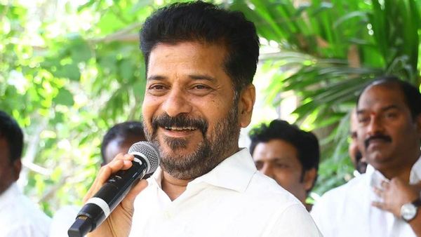 Revanth Reddy: సీఎం రేవంత్ తో పాప్ సింగర్.. ఎక్కడంటే..!