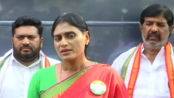 అన్న బాధ్యత: ఎన్నికల అఫిడవిట్‌లో పేర్కొన్న అప్పులపై షర్మిల ఆసక్తికర వ్యాఖ్యలు