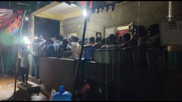 ఏపీలో అర్దరాత్రి వరకు కొనసాగిన పోలింగ్: 78 శాతానికిపై ఓటింగ్, జిల్లాల వారీగా