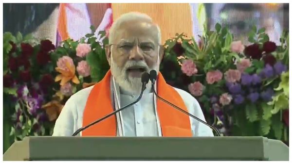 మోదీ రాకతో మారుతున్న సమీకరణాలు, టార్గెట్ వైసీపీ, మాజీ సీఎం ఎంట్రీతో రివర్స్ గేర్ !