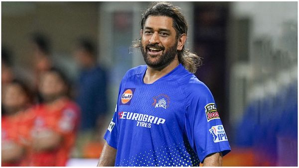 టీమిండియా హెడ్ కోచ్‌గా `ఆయన`ను ఒప్పించే బాధ్యత ధోనీకి అప్పగింత