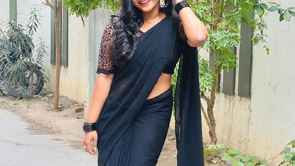 విడాకులు తీసుకున్న హీరోయిన్..అతనితో ఎఫైర్ కారణామా..?