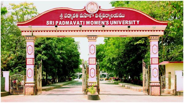 రణరంగంగా పద్మావతి యూనివర్సిటీ; కూటమి నేతల ఆందోళనలు, హై అలర్ట్, రంగంలోకి కేంద్రబలగాలు!!