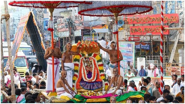 తిరుమలలో వైభవంగా ఆరంభమైన ఉత్సవాలు: ప్రత్యేకత ఇదే