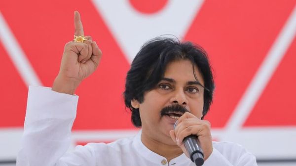 పవన్ కల్యాణ్‌పై మాట మార్చిన నేత