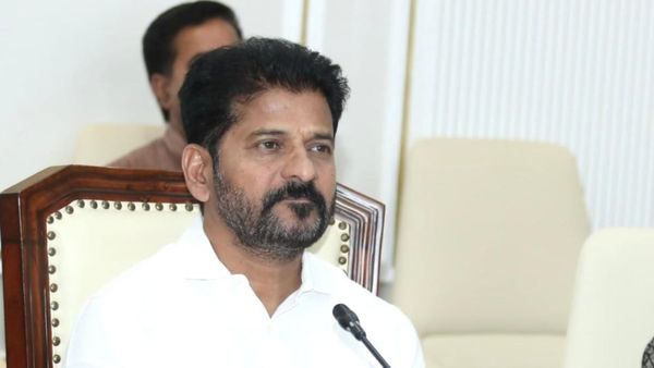 మంత్రివర్గ విస్తరణ పై రేవంత్ కీలక నిర్ణయం..!!