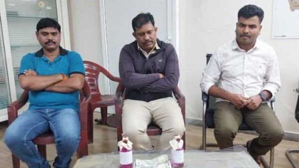 రూ. 3 లక్షలు లంచం తీసుకుంటూ ఏసీబీకి చిక్కిన కుషాయిగూడ సీఐ, ఎస్ఐ