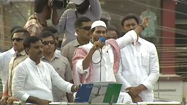 ys jagan on ys Sharmila: కడపలో షర్మిలపై జగన్ ఫైర్-పోటీ అసలు కారణమిదే..!