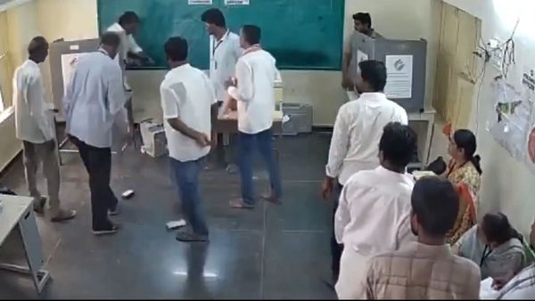 పిన్నెల్లి ఎపిసోడ్ పై వైసీపీ ఎదురుదాడి-హైకోర్టుకు వెళ్తామని ఈసీకి హెచ్చరిక !