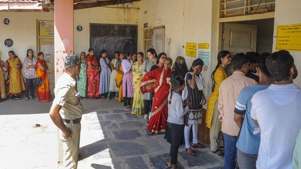 AP Assembly election Lok Sabha 2024 Phase 4 Polling LIVE: ముగిసి పోలింగ్, ఓటేసిన పొలిటికల్, సినీ స్టార్స్ వీరే