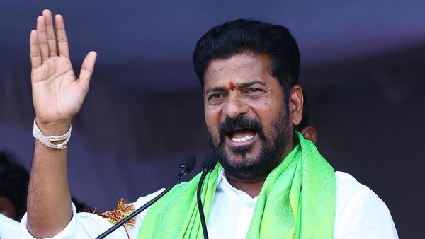 తెలంగాణా జిల్లాలలో వర్షబీభత్సం: కరీంనగర్లో రేవంత్ రెడ్డి సభ రద్దు; ఎక్కడ ఏం జరిగిందంటే