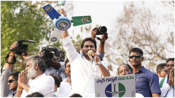 ప్రచారం చివరి రోజున సీఎం జగన్ బిగ్ స్కెచ్..!!