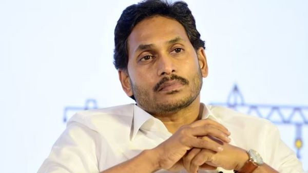 జగన్ అహంకారం వల్లే వైసీపీ ఓడిపోయింది..మాజీ మంత్రి షాకింగ్ కామెంట్స్