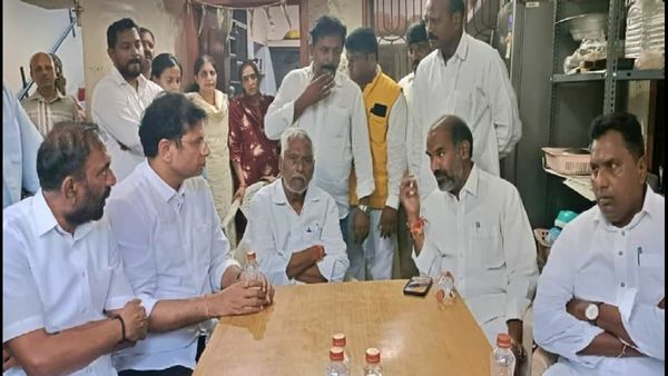 పెద్ద దిక్కంటూ జీవన్ రెడ్డికి మంత్రి శ్రీధర్ బాబు బుజ్జగింపులు: ఎమ్మెల్సీ ఏమన్నారంటే?