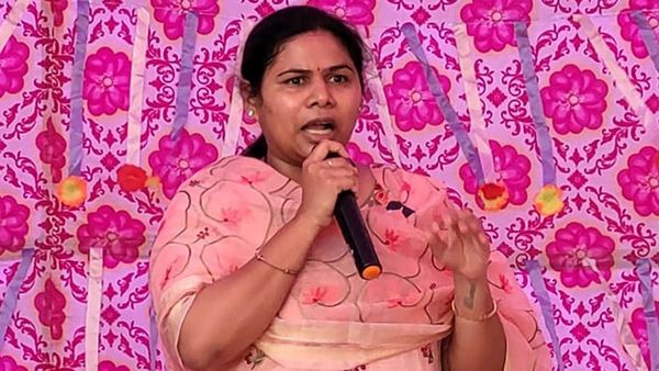 శ్రీదేవి రెడ్డిని వెంటాడి చంపేశారు, వైసీపీపై రగిలిపోతున్న భూమా అఖిలప్రియ 