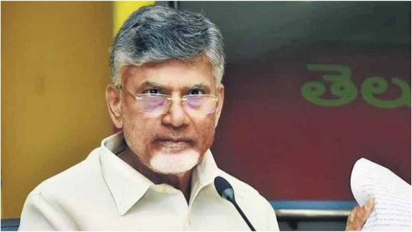 Chandra Babu Cabinet: సీనియర్ల ఆశలపై  చంద్రబాబు నీళ్లు..!!