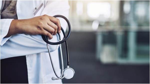 MBBS: నీట్ వివాదం వేళ అమ్మకానికి ఎంబీబీఎస్ డిగ్రీ..!