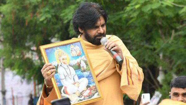 కొండగట్టు అంజన్నపై పవన్ కళ్యాణ్ కు ఎనలేని భక్తి వెనుక కారణమిదే!!