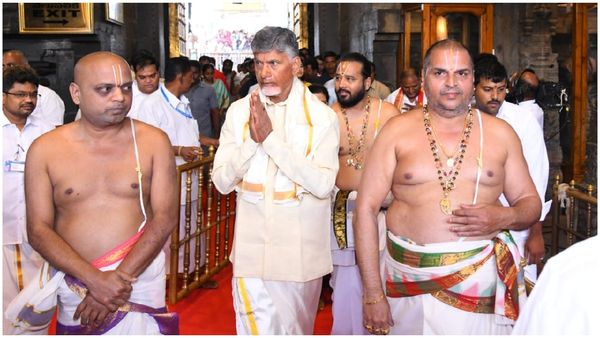 తిరుమల వేదికగా చంద్రబాబు కీలక ప్రకటన..!!