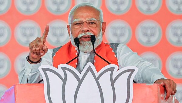 మోదీకి ఎర్త్ పెట్టిన ఆర్ఎస్ఎస్: ప్రధాని అభ్యర్థి `ఆయనే`