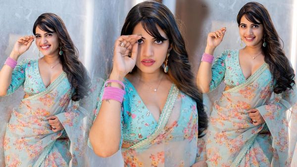 చీర కొంగు పక్కకు జరిపి మరీ.. ఆ పార్ట్ చూపిస్తోన్న స్టార్ యాంకర్