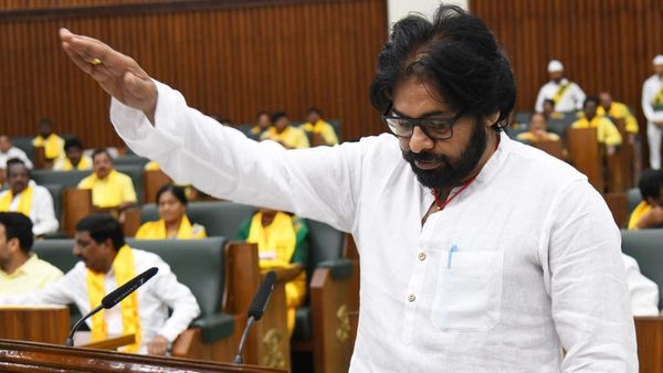 పవన్ కు లక్కీ నంబర్ ఖరారైనట్లేనా ? సీట్ల నుంచి ప్రమాణం వరకూ అదే.. !