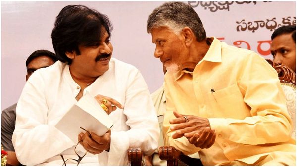 రాజకీయ, సినీ ప్రముఖుల రాక-మెగా, నందమూరి హీరోల సందడి..!!