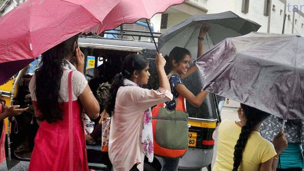 ఏపీలో చినుకులు ఎక్కడున్నాయో దొరికాయి!