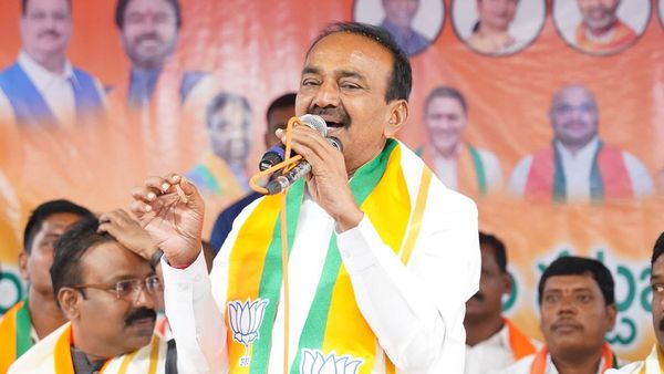 తెలంగాణ బీజేపీ కొత్త అధ్యక్షుడిగా ఈటల రాజేందర్?: అమిత్ షా ఫోన్