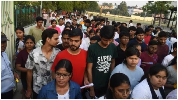 NEET 2024 : రూ.30 లక్షలకు నీట్ ప్రశ్నాపత్రం అమ్మేశా-అరెస్ట్ అయిన అభ్యర్ధి వెల్లడి..!