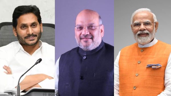మోడీ, అమిత్ షా దృష్టికి ఏపీ పరిస్థితులను తీసుకెళ్లిన జగన్