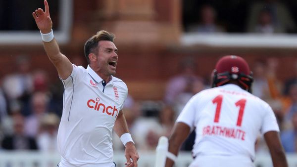 థ్యాంక్యూ జిమ్మీ- వికెట్ల శిఖరం: చివరి టెస్ట్‌లోనూ బౌలింగ్ పదును