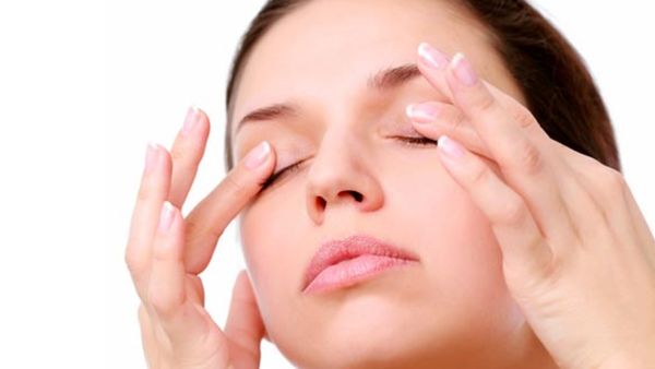 Health tips: కళ్ళ వాపు తగ్గేందుకు నివారణలు!!
