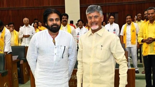 చంద్రబాబు, పవన్ పై జగన్ పెట్టిన కేసులెన్నో తెలుసా ?