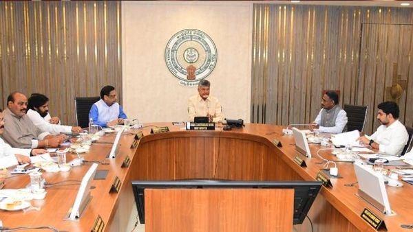 35 రోజుల్లో కూటమి ప్రభుత్వ అప్పు ఎంత - ఏం జరుగుతోంది..!!