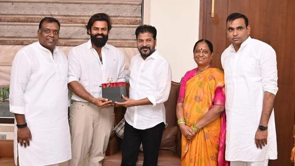 CM Revanth Reddy: సీఎం రేవంత్ రెడ్డిని కలిసిన సాయి ధరమ్ తేజ్.. 