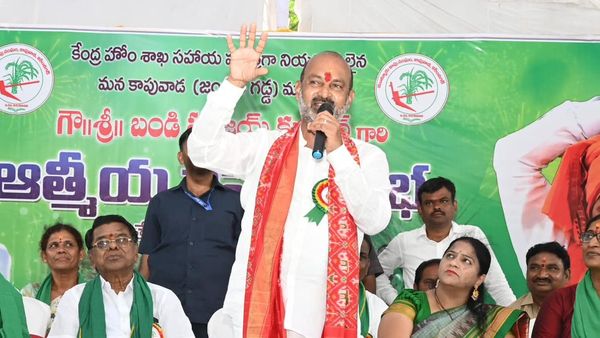 మోడీ కోరిక అదే: గొప్ప బడ్జెట్ అంటూ కాంగ్రెస్, బీఆర్ఎస్‌పై బండి సంజయ్ ఫైర్