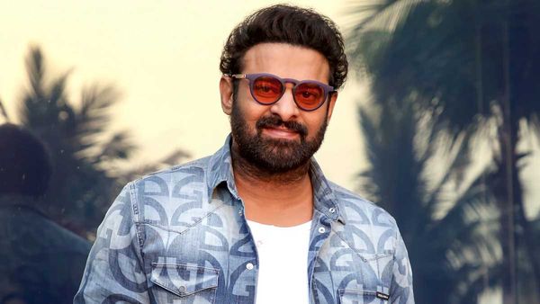 ఆ సినిమా నుంచి తప్పుకున్న ప్రభాస్?
