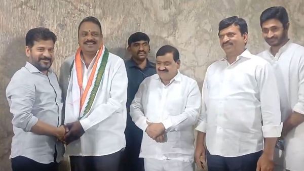 బీఆర్ఎస్ వికెట్ నంబర్ 8: కాంగ్రెస్‌లో చేరిన `చంద్రబాబు శిష్యుడు`