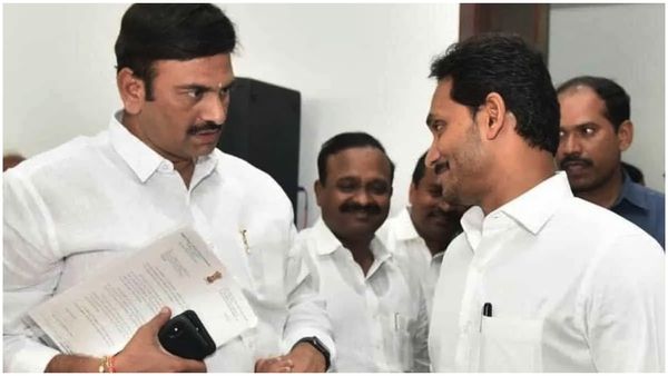 AP Assembly: జగన్ తో రఘురామ మాటామంతీ..! అసెంబ్లీలో ఆసక్తికర సన్నివేశం..!