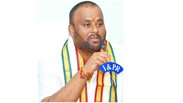 ఏపీలో రవాణా మంత్రినే లెక్క చేయని ఆర్టీసీ ఈడీ ? బదిలీ వేటు..!