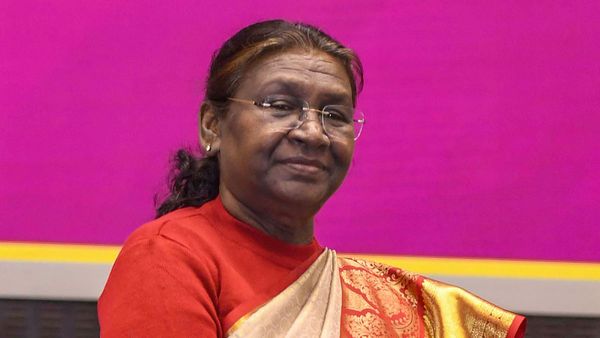 నేడు రాష్ట్ర‌ప‌తి చేతుల మీదుగా తెరుచుకోనున్న అమృత్ ఉద్యాన్‌..