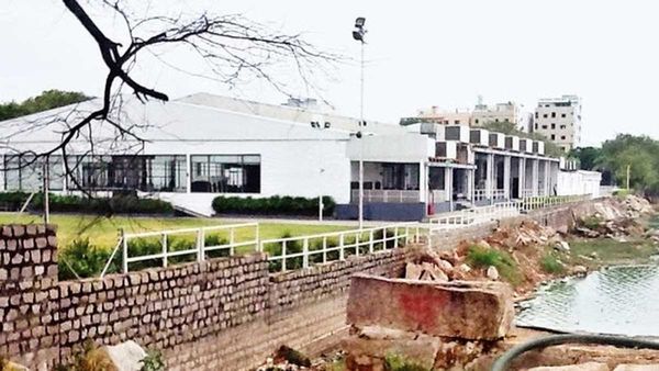 చెరువులోనే నాగార్జున N కన్వెన్షన్... హైడ్రా ఏం చెయ్యబోతుంది?