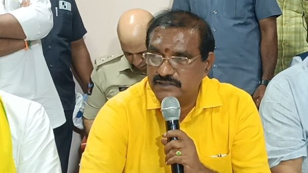 ఏపీ మంత్రికే షాకిచ్చిన ఇరిగేషన్ ఎస్ఈ-చివరికి ఈఎన్సీకి సరెండర్..!