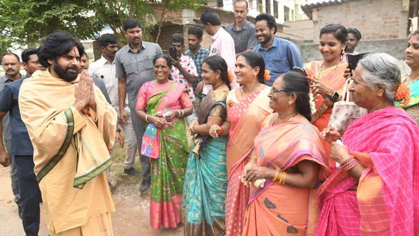 పిఠాపురం మహిళలకు పవన్ శ్రావణ మాసం గిఫ్ట్..!!